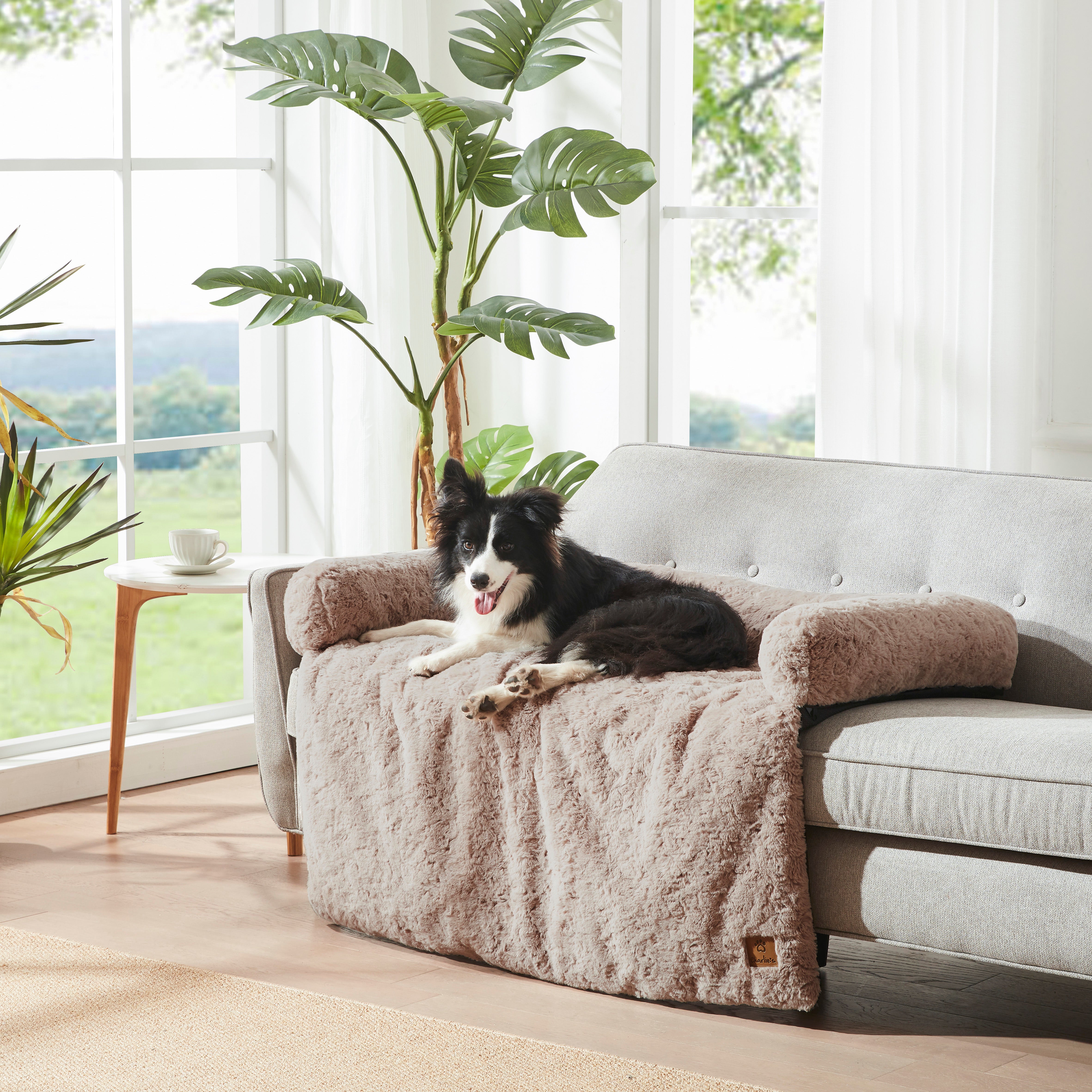 VIP Lush Faux Fur Bolster Sofa Protector Calming Dog Bed Natural