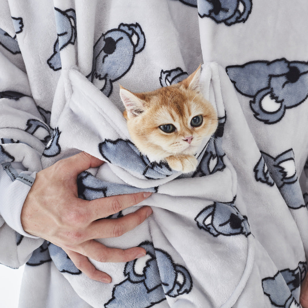 Cuddle Pocket Giant Hoodie Bearly Awake Light Grey – Charlie's Pet